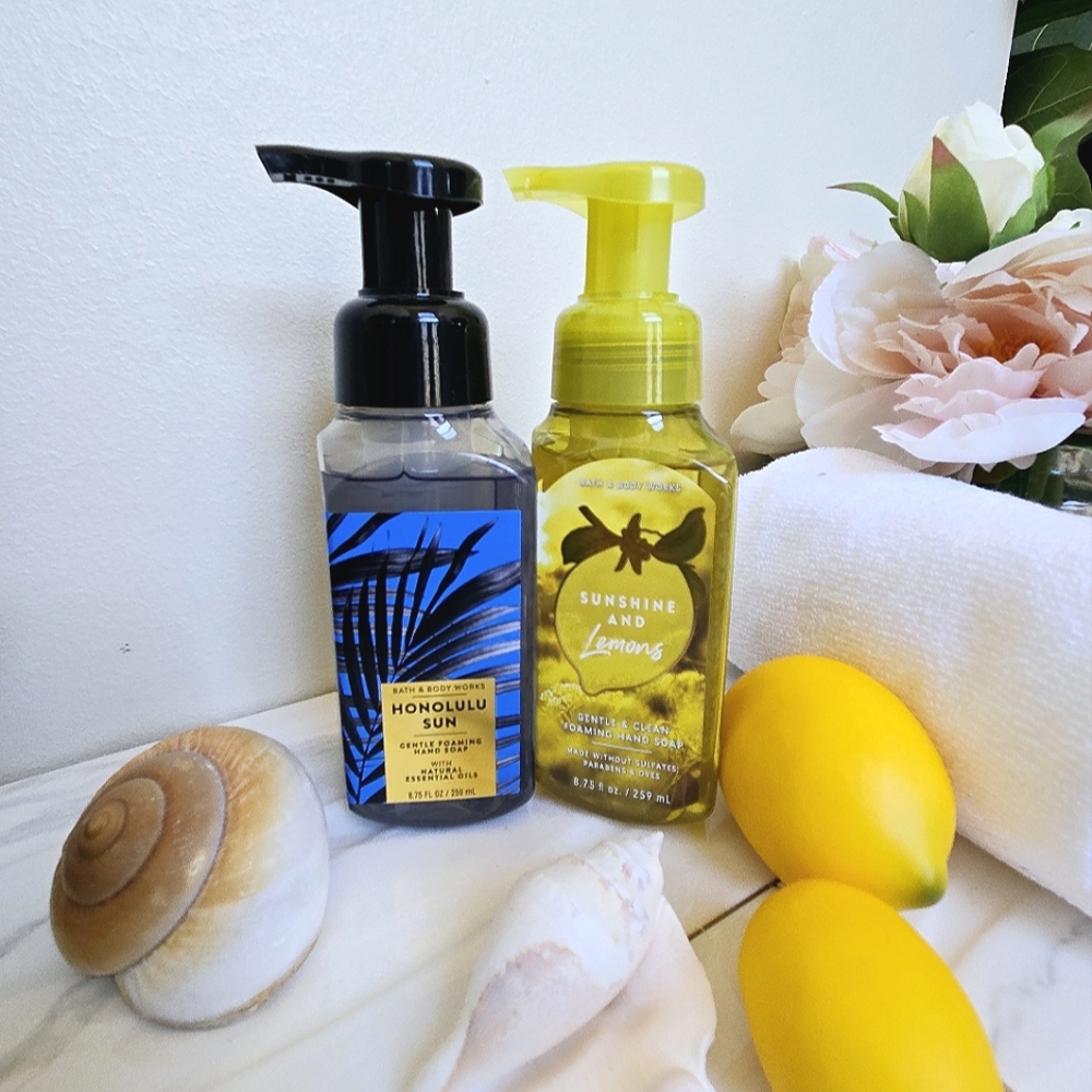 Bath & Body Works Honolulu Sun and Sunshine Lemons Foaming Hand Soaps NWT